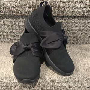 Skechers Black Slip-On Shoes with Bow size 8